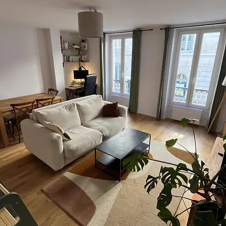 T3 Bright And Quiet 2 Steps Montmartre Batignolles Paris