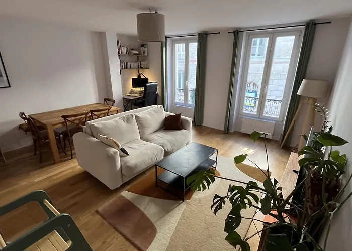 T3 Bright And Quiet 2 Steps Montmartre Batignolles Paris